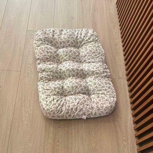 Reversible Floral Pet Mat