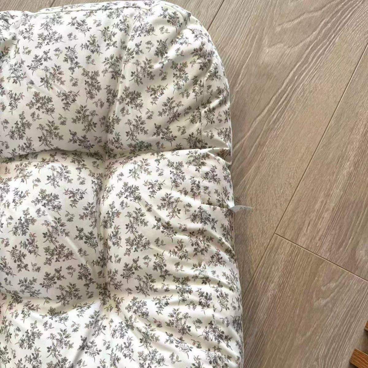 Reversible Floral Pet Mat